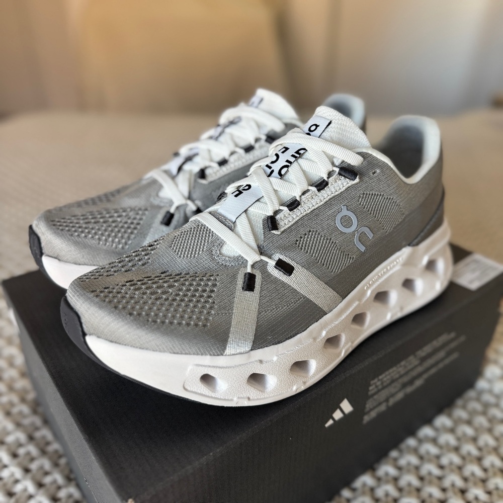 On Running Cloudeclipse sneakers - Men’s Size 8.0 - White/Alloy